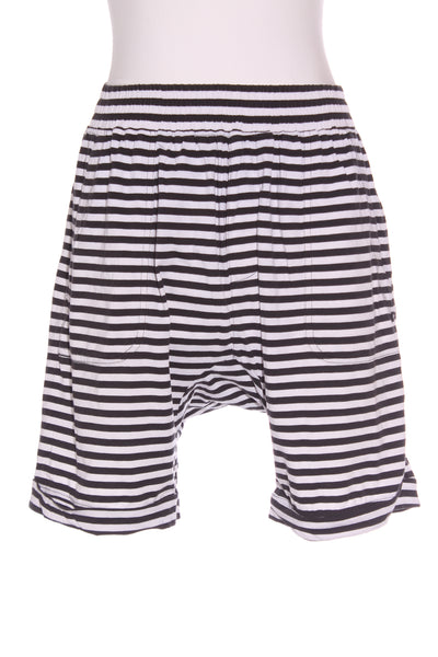 MOOCHI 6X7 "Helix" drop crotch shorts - Black stripe! 10