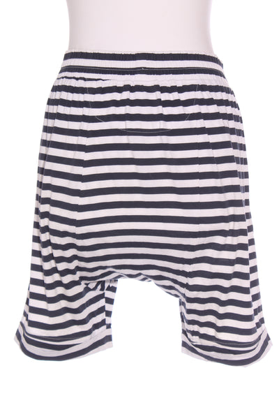 MOOCHI 6X7 "Helix" drop crotch shorts - Navy stripe! 10