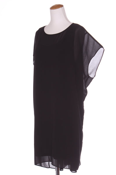 GLOSS - Lined chiffon overlay shift dress! 18