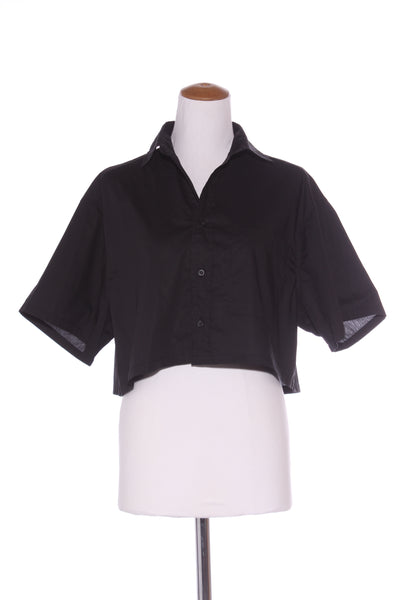 JAC AND MOOKI (LN) Boxy fit crop cotton shirt! 8-12