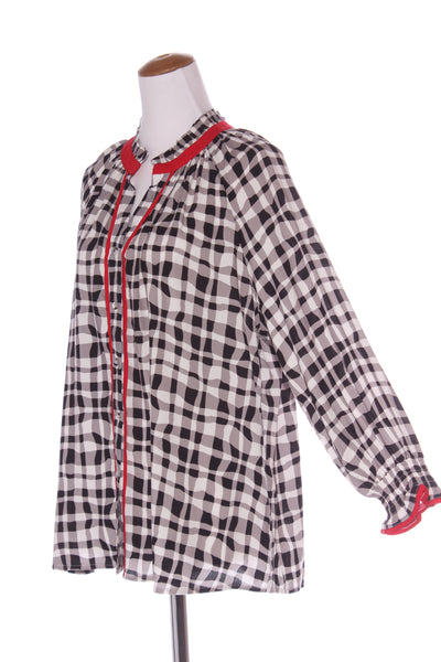 BOHO (LN) Red trim button up top - Check! 12-14