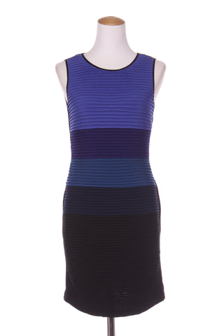 CALVIN KLIEN - Colour block pleat detail dress! 10