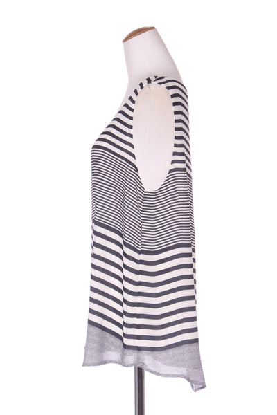 MAX - Navy stripe tank! 18