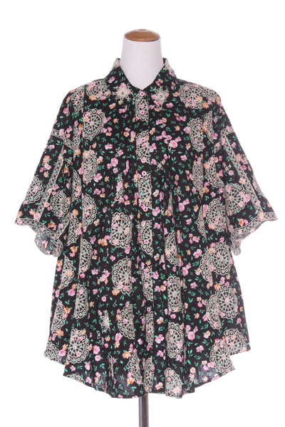 CURATE By Trelise "Collar back girl" embroidered shirt! 14-16