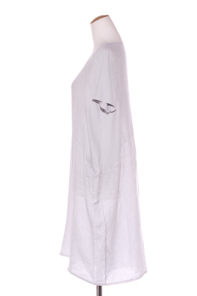 Italian made linen dress - Pale blue with pockets! 14