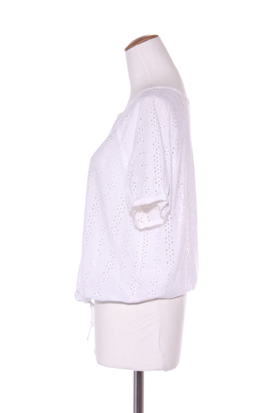 BLENDSHE - Broderie anglaise top! 12