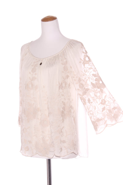 Made in Italy - Embroidered silk lined top! 14