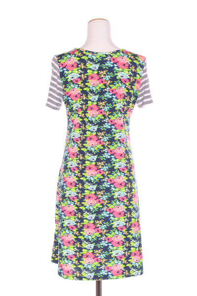 WHITE CHALK (LN) Floral + stripe tee dress! 8