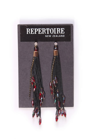REPERTOIRE - Embellished tassel earring!