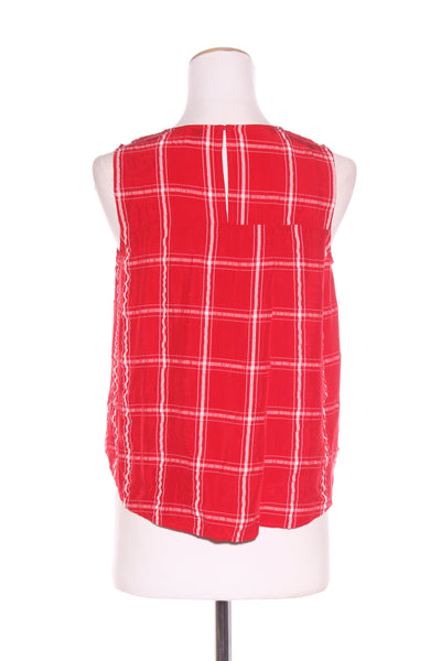 NIQUE - Red plaid drop hem top! 8-10
