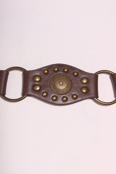 Brass medallion studded leather belt!