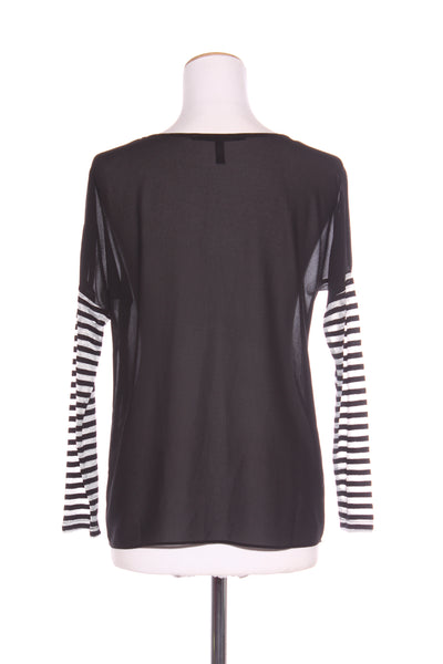 TWO BY TWO - Stripe sleeve top! 8-10