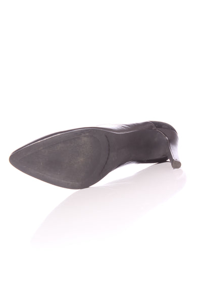 ISABELLA ANSELMI - Sculpted leather heels! 39