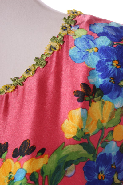 TRELISE COOPER "Acts of kindness" silk satin top! 12