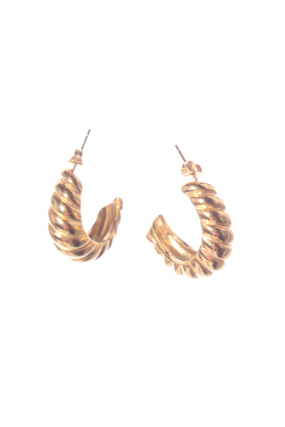 Gold croissant earrings!
