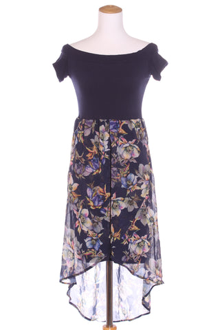 SARSEE (NZ) Off the shoulder floral dress! 12