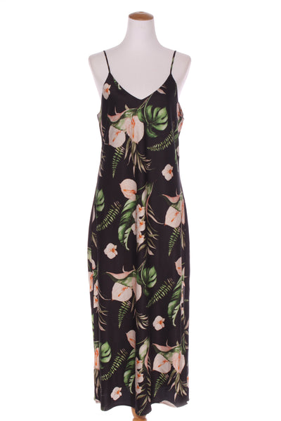 AMONG THE BRAVE - Tropical satin maxi dress! 12