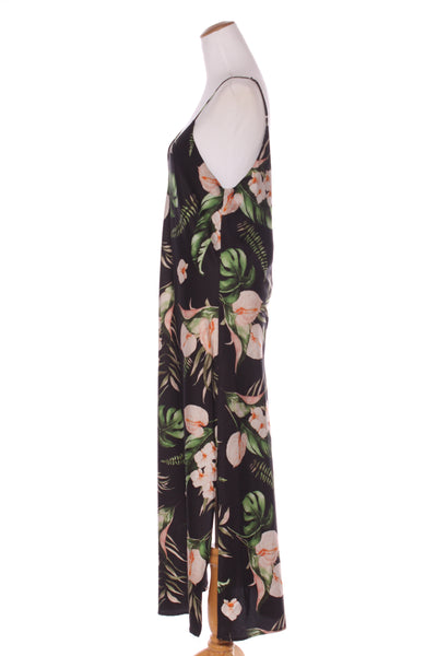 AMONG THE BRAVE - Tropical satin maxi dress! 12