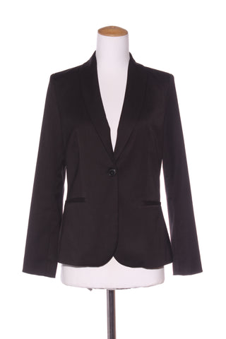 STORM - Black dress jacket! 10