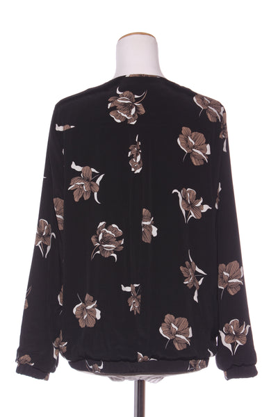 VASSALLI - Black floral bomber jacket! 12