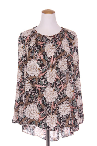 BOHO - Textured rayon floral hi low top! 14