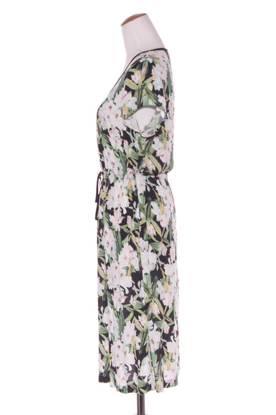 THRIVE (NZ) Floral print dress! 12