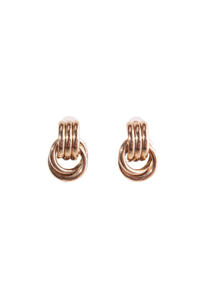 LOVISA - Gold knot earrings!