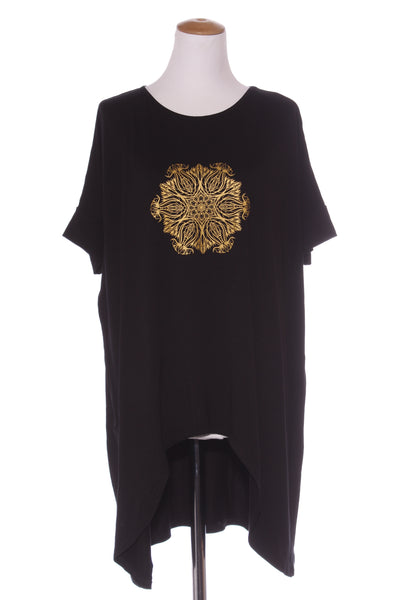 GAARD - Gold geometric print top! 10-16