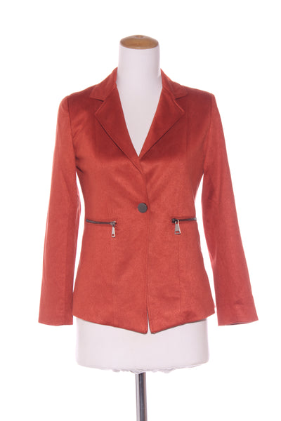 MADLY SWEETLY (LN) So swayed blazer! Rust 8