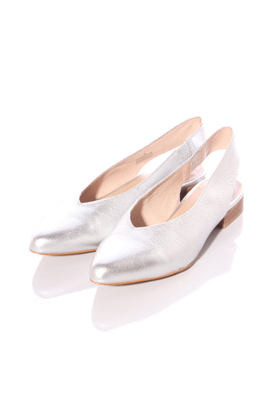 MI PIACI - Silver leather slingback flats! 39