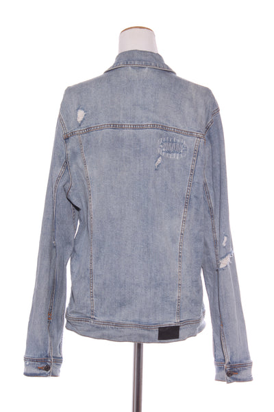 HOLLISTER - Epic flex distressed denim jacket! 16