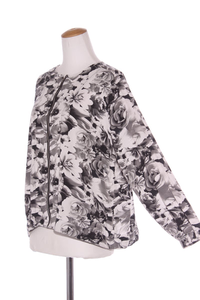 WILD CHILD - Floral bomber jacket! 18