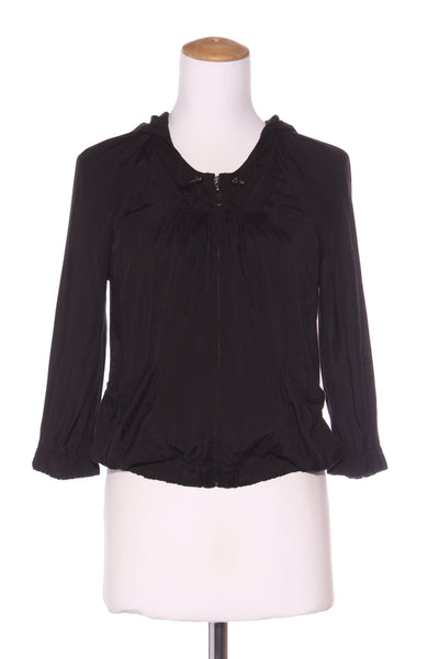 CUE (The letterQ) - Light hooded jacket! 6-8