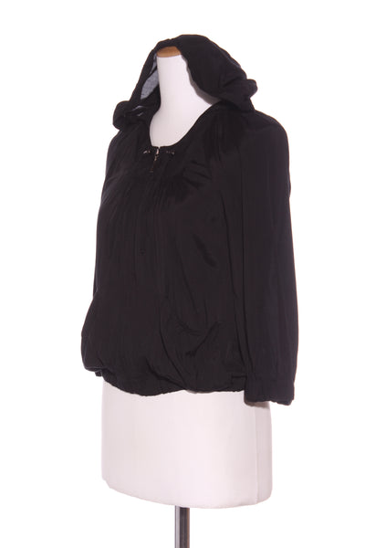 CUE (The letterQ) - Light hooded jacket! 6-8