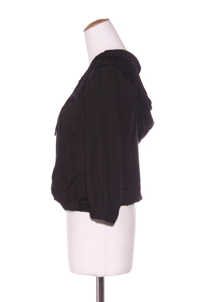 CUE (The letterQ) - Light hooded jacket! 6-8