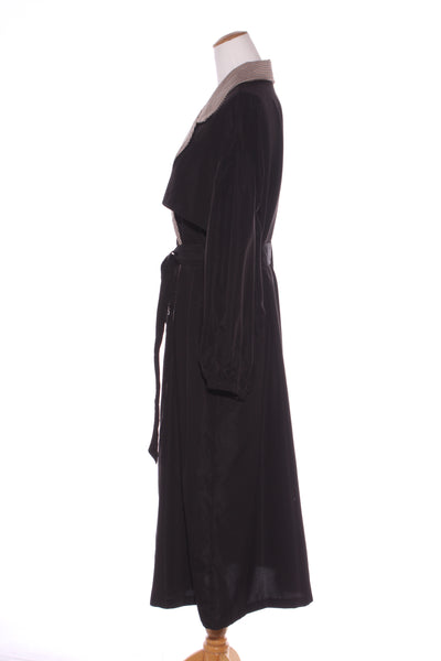 DREAM HOUSE (BN) Tan plaid trim trench coat! 18