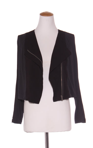 ZEST - Adjustable sleeve splice crop jacket! 10