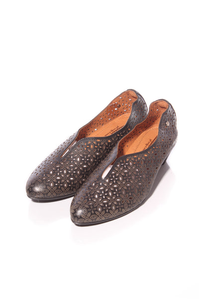 PIKOLINOS (LN) Laser cut leather hoess! 37