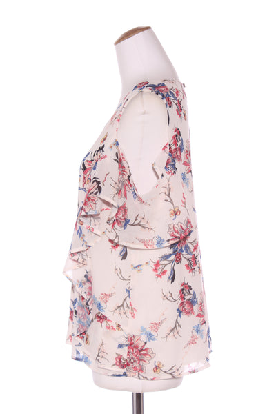 TUESDAY - Floral ruffle top! 14