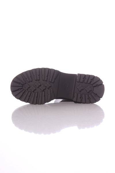 RUBI (LN) Faux leather chelsea platform boot! 39