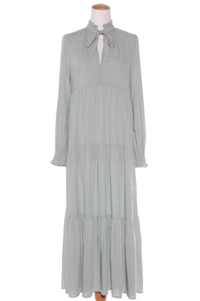STELLA & GEMMA (BN) Claudia maxi dress - Sage! 8-10