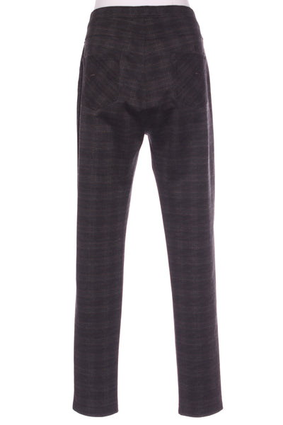 VASSALLI -  Slim check pull on ponte pant! 10