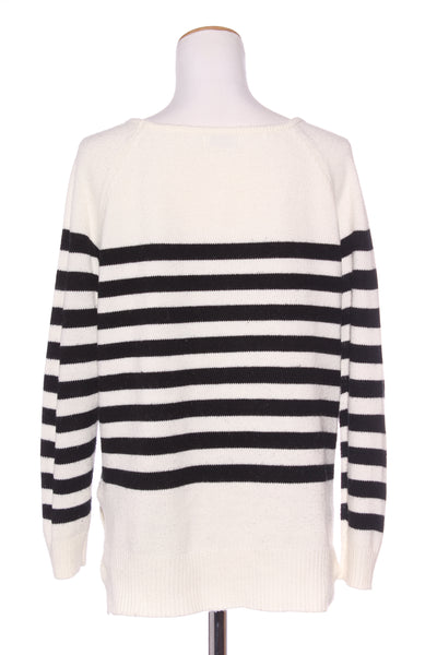 RUNAWAY HEART - Stripe sweater! 10-12