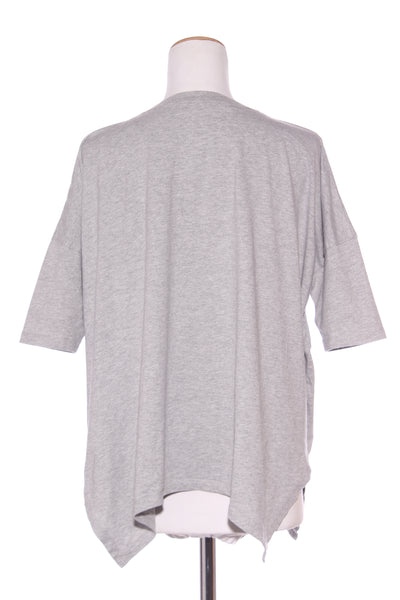 MOOCHI 6&7 "Motion angle" tee! 10-12