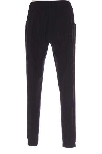 KILT (NZ) Black jogger pant! 10