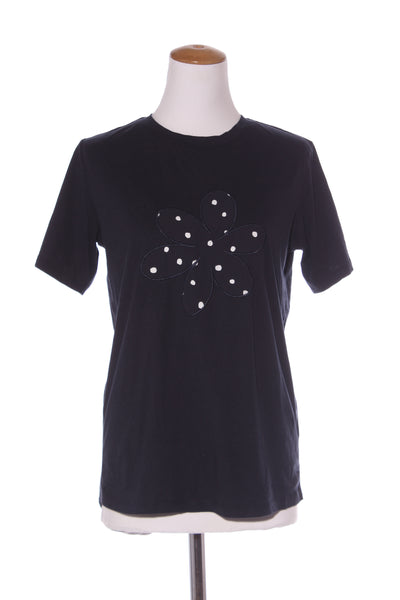 ELM - Embroidered daisy spot tee! 8