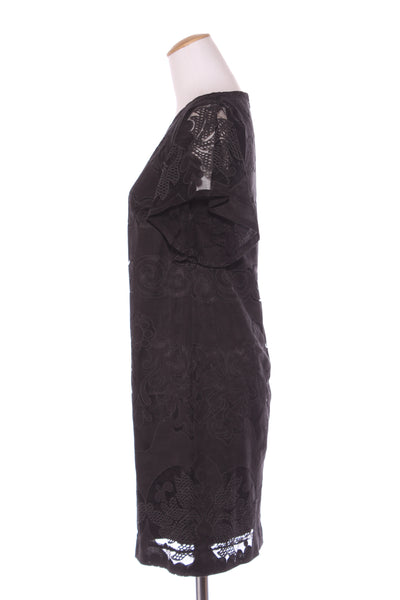 ANDREA MOORE - Angel sleeve lace dress! 8