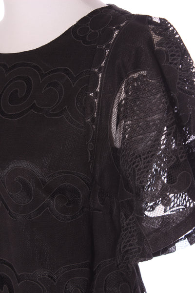 ANDREA MOORE - Angel sleeve lace dress! 8