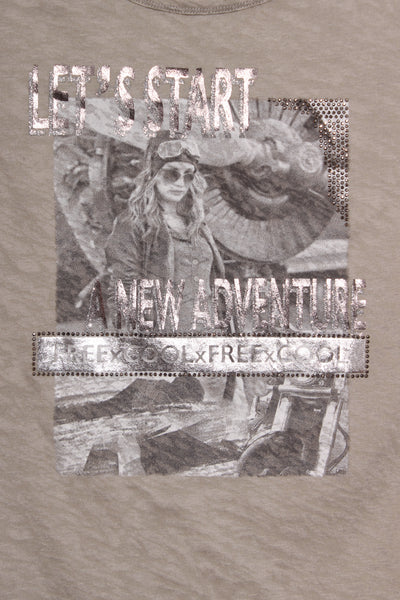 MONARI (DE) "Let's start a new adventure" L/S tee! 10