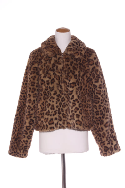 WHISTLE - Softest leopard faux fur jacket! 14